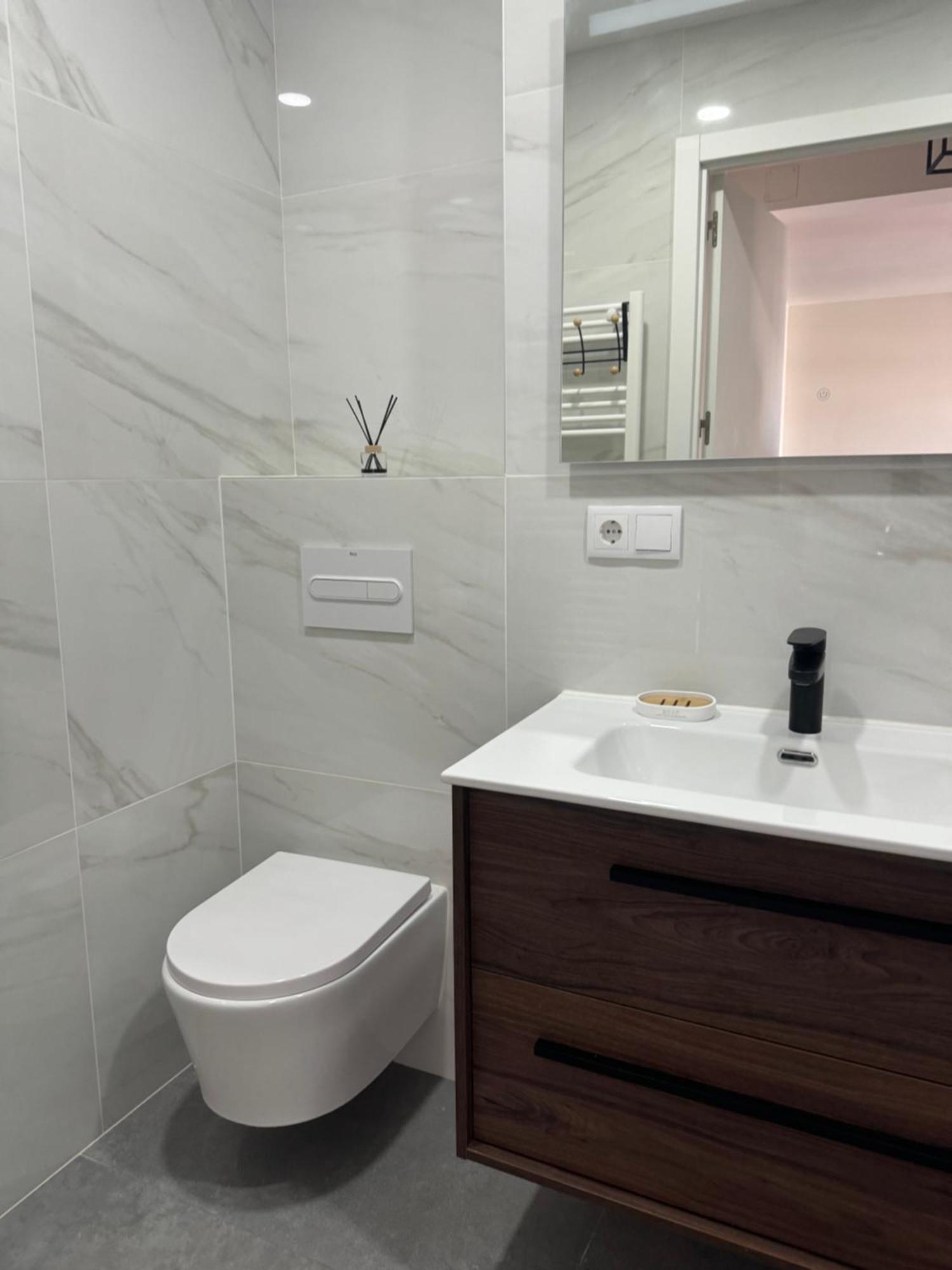 Appartement 20 метров до пляжа фенальс в ллорет де мар